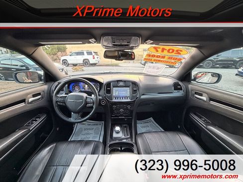 Used 2017 Chrysler 300 S w/ S Model Appearance Package RWD image 29