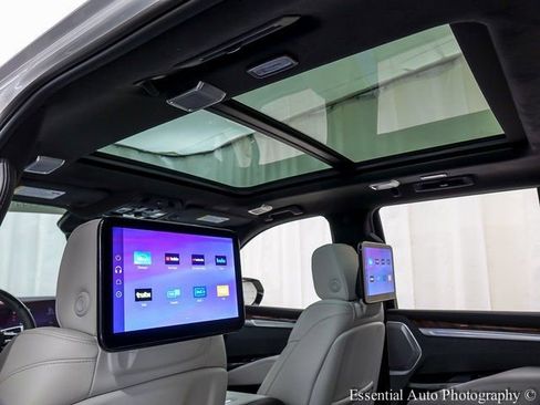 Certified 2025 Cadillac Escalade Sport Platinum w/ LPO, Floor Liner Package image 12