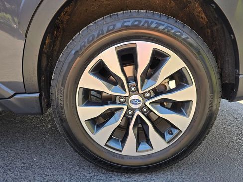 Used 2024 Subaru Outback Touring XT AWD/4WD image 6