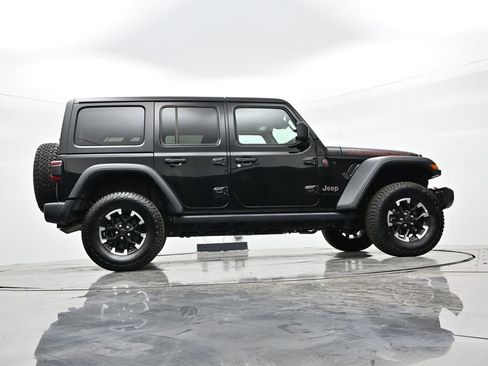 Used 2025 Jeep Wrangler Unlimited Rubicon image 22