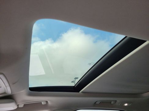 Used 2017 Ford Escape SE image 27