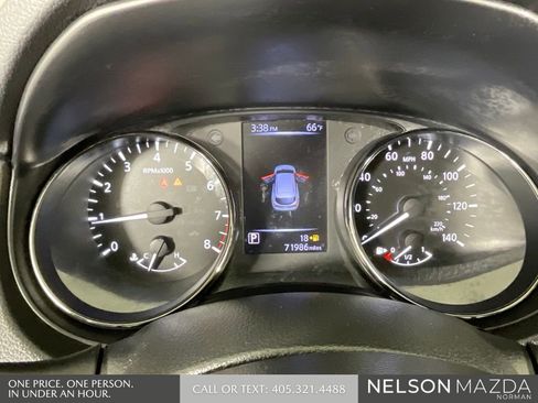 Used 2018 Nissan Rogue Sport SV w/ SV All-Weather Package image 48