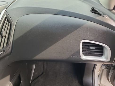 Used 2017 Chevrolet Equinox LT w/ Convenience Package AWD/4WD image 16