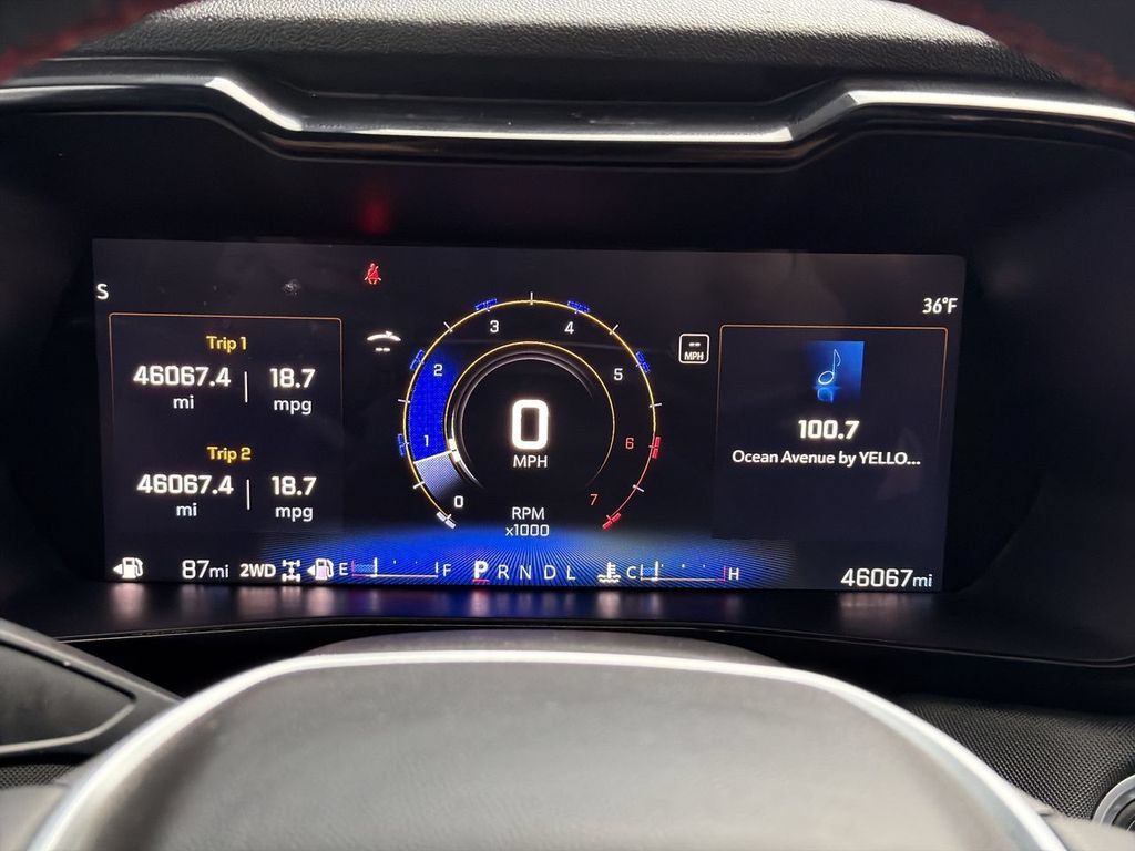 Used 2024 Chevrolet Colorado Z71 w/ Z71 Convenience Package 2 AWD/4WD image 12
