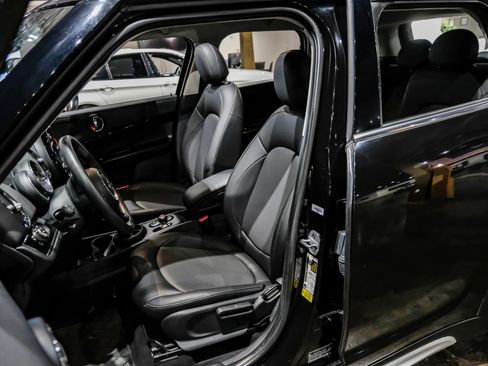 Used 2019 MINI Cooper Countryman FWD image 34