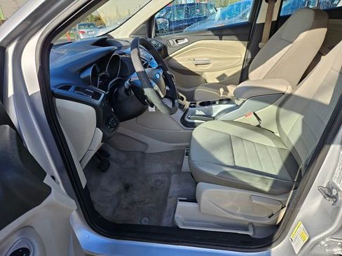 Used 2013 Ford Escape SE image 12