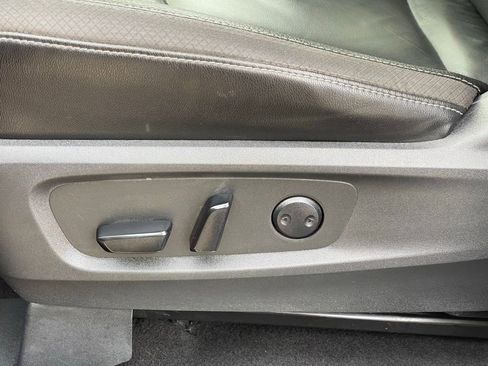 Certified 2022 Nissan Pathfinder SL image 16