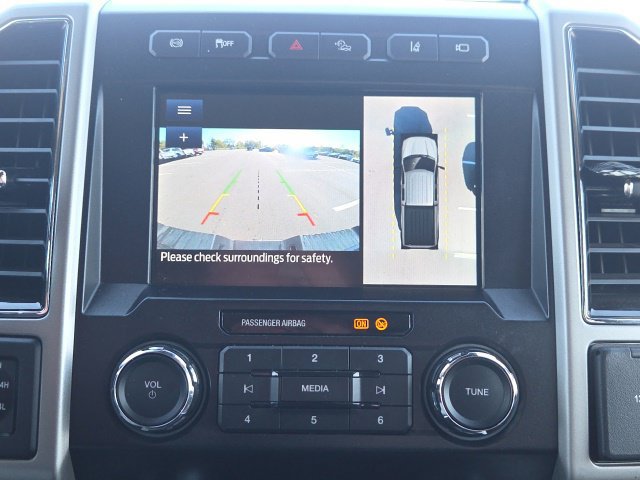Used 2020 Ford F350 Lariat AWD/4WD image 32