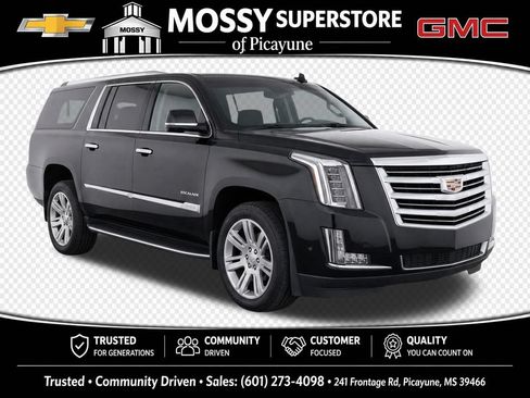 Used 2020 Cadillac Escalade ESV Luxury AWD/4WD image 2