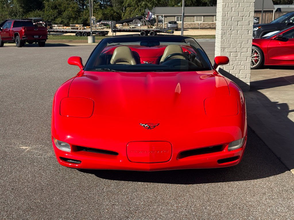 Used 2000 Chevrolet Corvette Convertible w/ Memory Pkg RWD image 24
