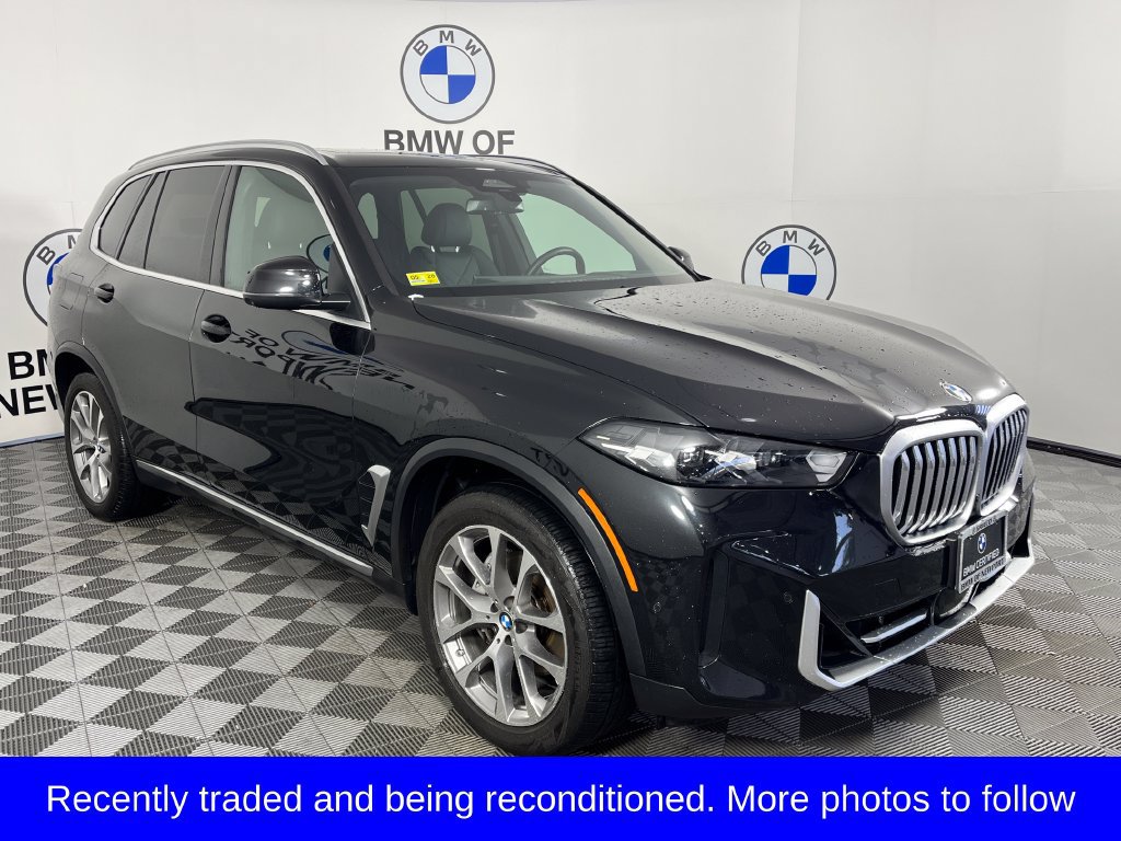 Certified 2024 BMW X5 xDrive40i w/ Parking Assistance Package AWD/4WD image 1