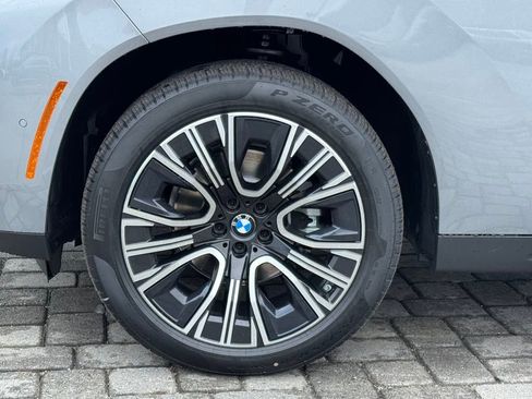 Used 2025 BMW X3 xDrive30i w/ Premium Package image 12