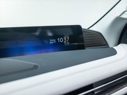 New 2026 Lincoln Navigator L Black Label AWD/4WD image 31