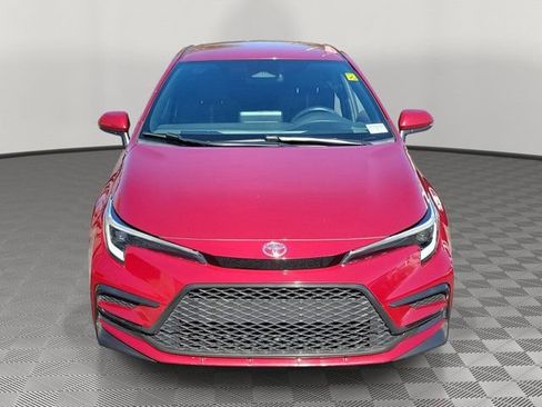 Used 2023 Toyota Corolla SE FWD image 2