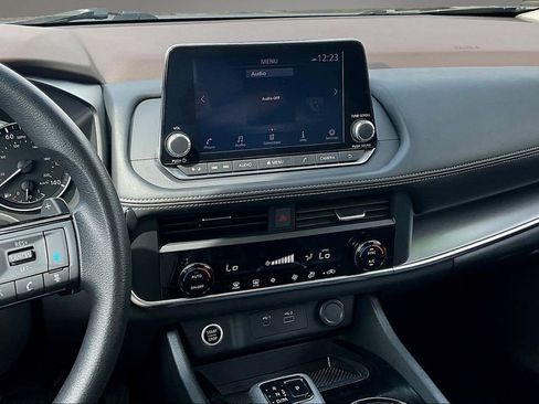 Certified 2023 Nissan Rogue SV AWD/4WD image 9