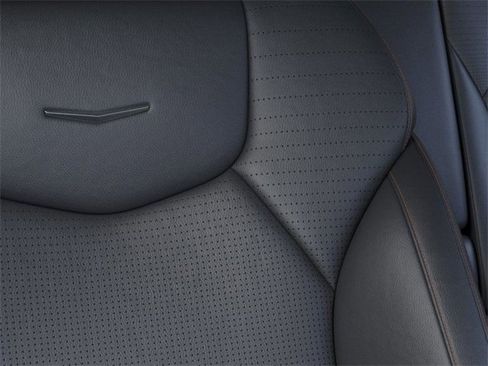 Used 2025 Cadillac CT5 Sport w/ Technology Package image 21