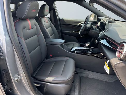 New 2026 Chevrolet Trax RS FWD image 15