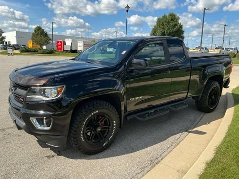 Used 2016 Chevrolet Colorado Z71 AWD/4WD image 3