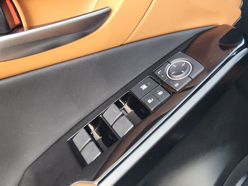 Used 2024 Lexus IS 350 F Sport RWD image 30