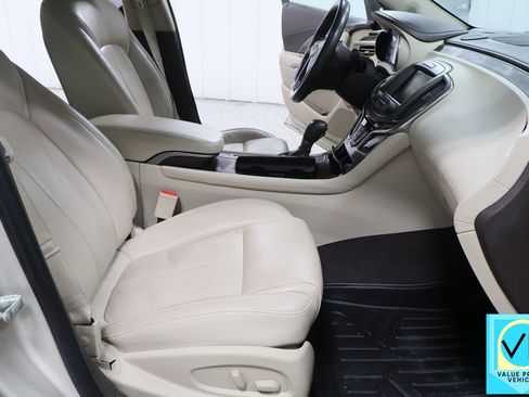 Used 2014 Buick LaCrosse Leather image 27