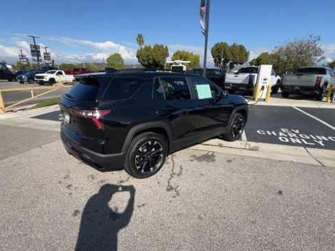 Used 2025 Chevrolet Equinox RS w/ Convenience Package III image 8