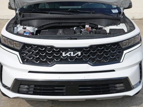 Used 2022 Kia Sorento SX AWD/4WD image 7