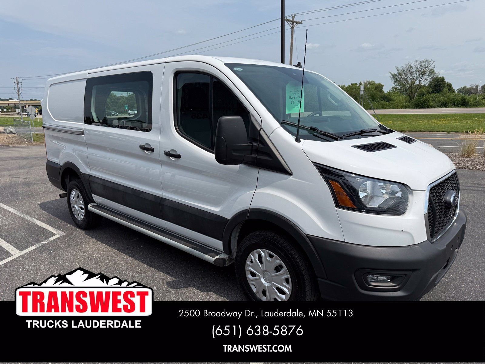 Used 2025 Ford Transit 250 Low Roof w/ Exterior Upgrade Package RWD image 16