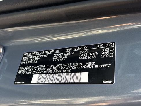 Used 2022 Volvo XC90 T5 Momentum w/ Climate Package image 36