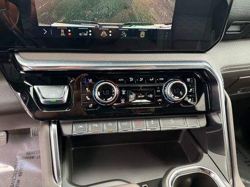 New 2026 GMC Sierra 1500 Denali w/ Technology Package AWD/4WD image 25