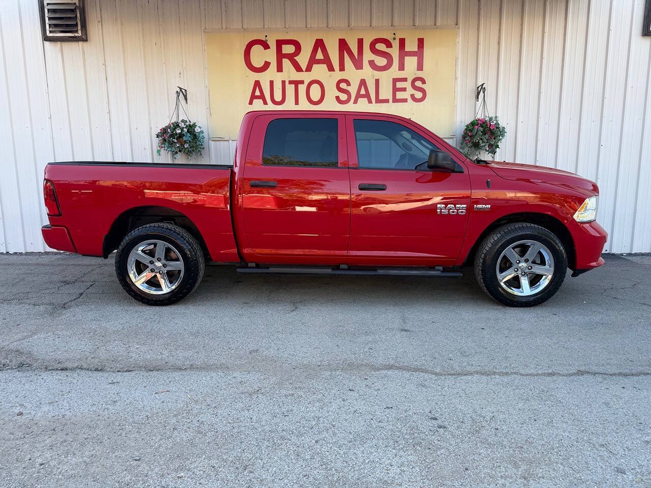 Used 2016 RAM 1500 Express w/ Popular Equipment Group AWD/4WD image 6