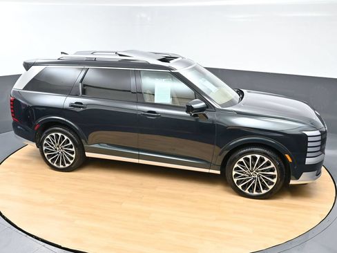 Used 2026 Hyundai Palisade Calligraphy FWD image 48