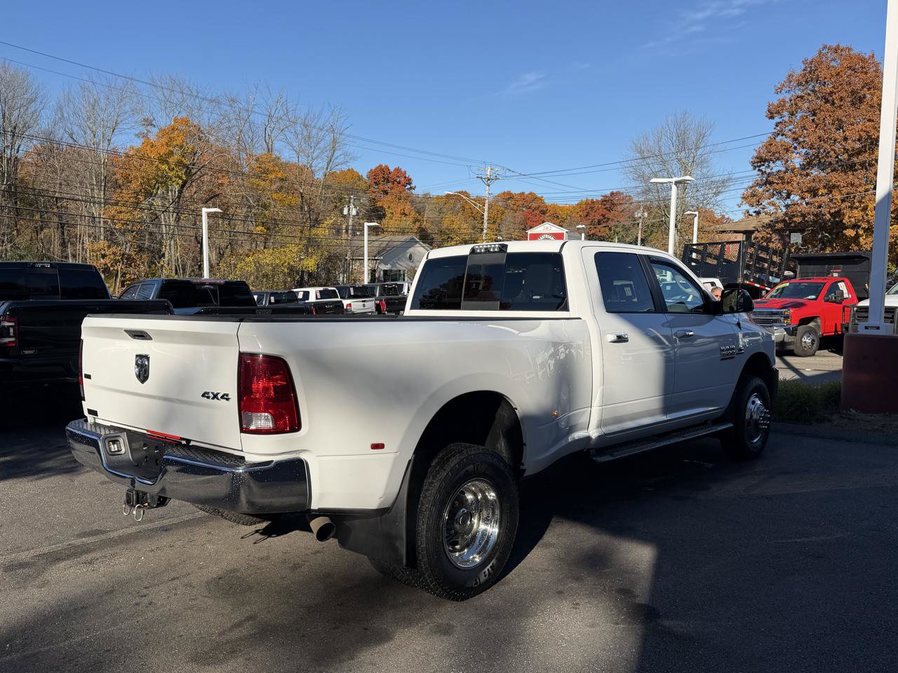 Used 2018 RAM 3500 SLT AWD/4WD image 6