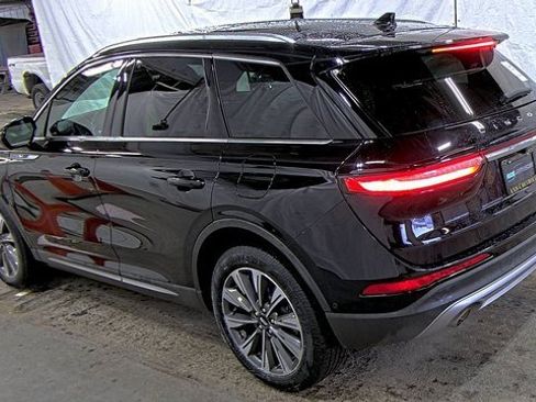 Used 2022 Lincoln Corsair Reserve w/ Equipment Group 201A image 4