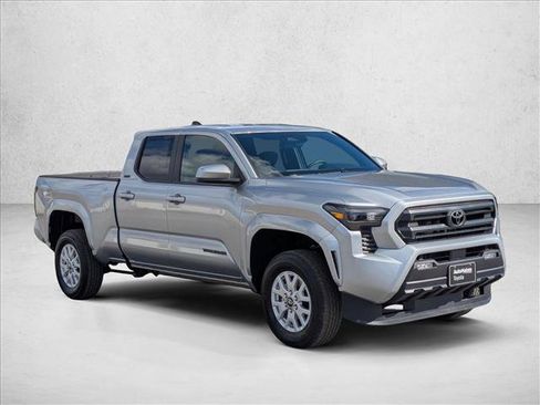 New 2026 Toyota Tacoma SR5 image 3