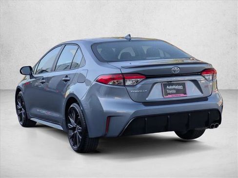 Used 2023 Toyota Corolla SE image 8