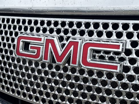 Used 2014 GMC Terrain Denali AWD/4WD image 11