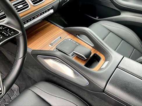 Certified 2025 Mercedes-Benz GLE 350 4MATIC image 17