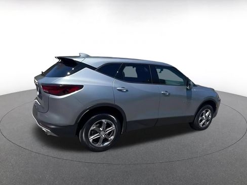 Used 2026 Chevrolet Blazer LT FWD image 15