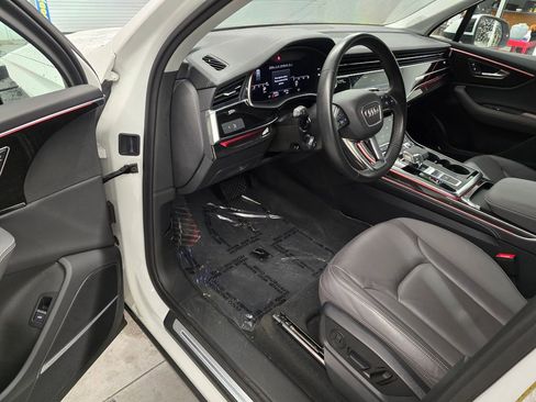 Used 2025 Audi Q7 3.0T Premium Plus AWD/4WD image 16