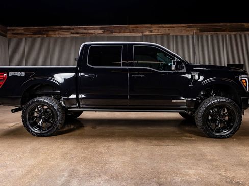 Used 2025 Ford F150 Platinum w/ Equipment Group 702A High image 11