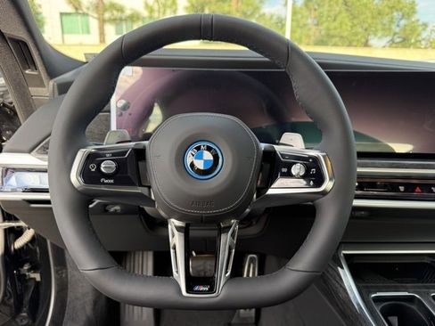 New 2026 BMW 750e xDrive 750e xDrive image 18