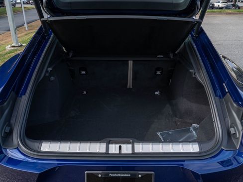 New 2026 Porsche Panamera 4 image 16