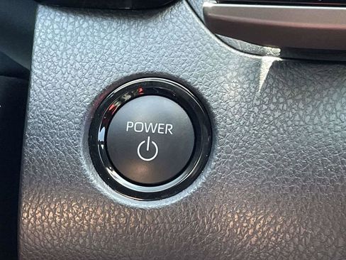 Used 2025 Toyota Camry XSE FWD image 21