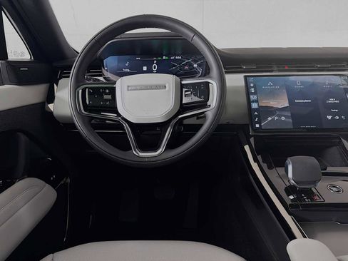 New 2026 Land Rover Range Rover Sport SE AWD/4WD image 22