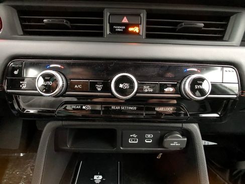 New 2025 Honda Pilot TrailSport image 22