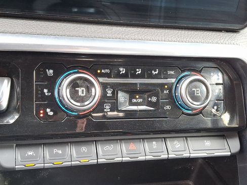 Certified 2022 GMC Sierra 1500 Denali image 16