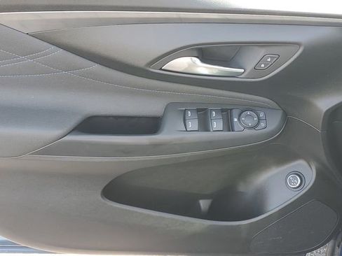 Certified 2024 Buick Envista Sport Touring w/ Convenience I Package FWD image 15