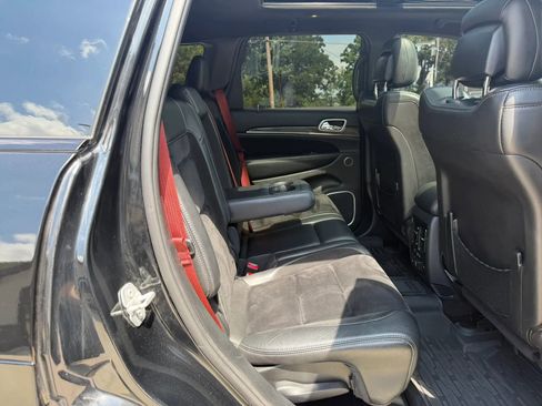Used 2018 Jeep Grand Cherokee Trackhawk AWD/4WD image 43