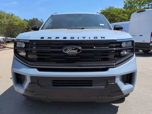 New 2026 Ford Expedition Max Platinum AWD/4WD image 8