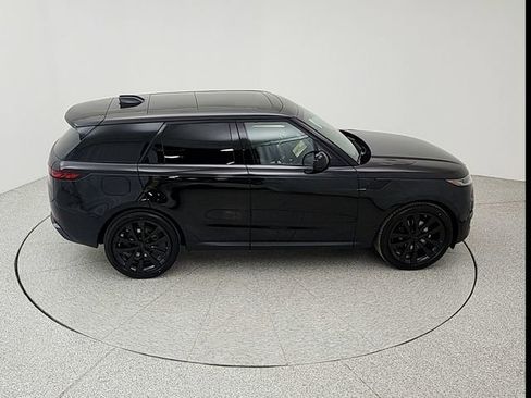 New 2026 Land Rover Range Rover Sport SE image 16